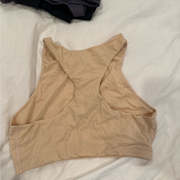 SKIMS Beige Sleeveless Top - Picture 2 of 3